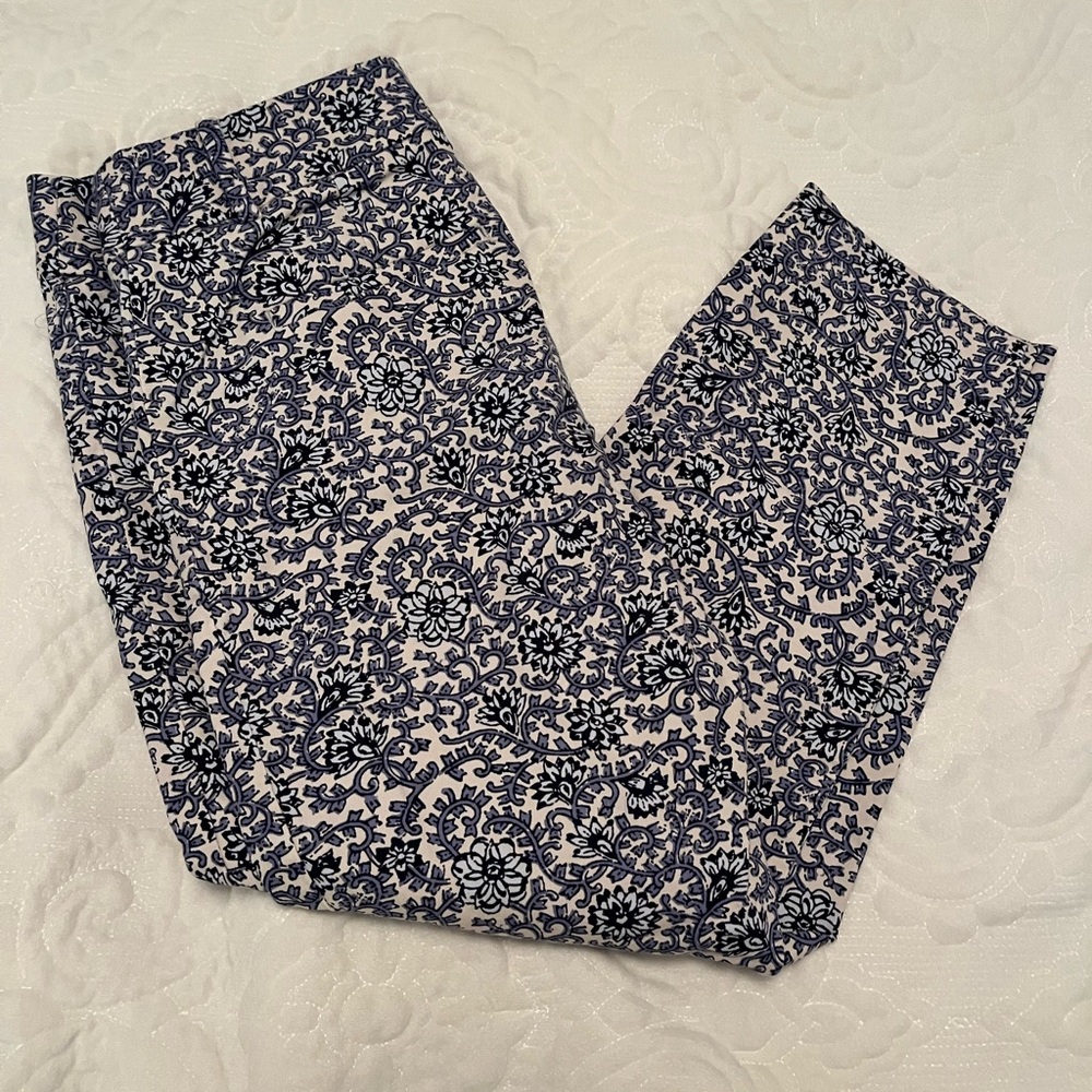 Ann Taylor Loft Marisa patterned pants size 0 XS